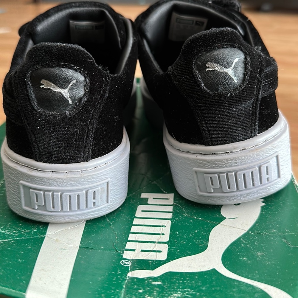 Puma sneakers